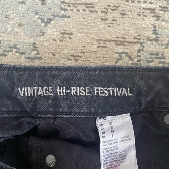 American Eagle Vintage Hi-Rise Festival Shorts || Size 00 - Picture 4 of 4